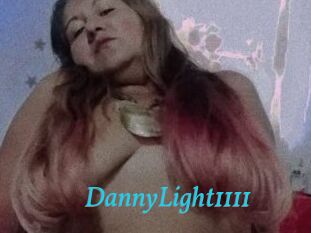 DannyLight1111