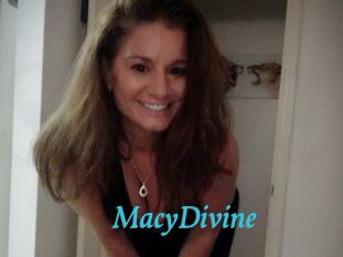 Macy_Divine