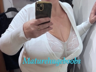 Maturehugeboobs