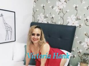 Victoria_Hank